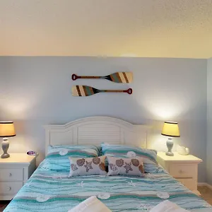 Island Club Apartment